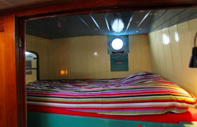 A351 Bed & Breakfast Studio on a Houseboat - Photo2