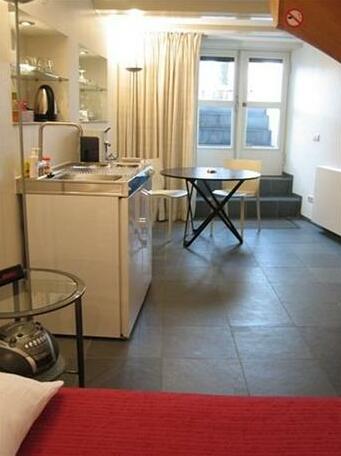 Amsterdam Canal Guest Apartment - Photo2