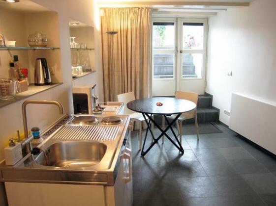 Amsterdam Canal Guest Apartment - Photo3