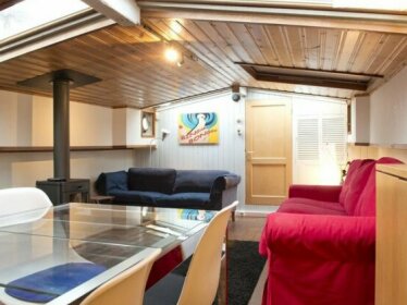 Amsterdam Houseboats