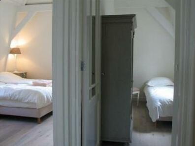 Amsterdam Suites - Photo2