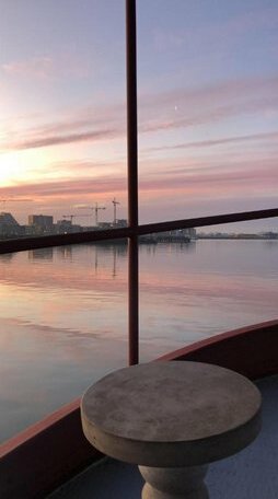 Bed in Boat Amsterdam - Photo3