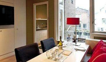 Boutique Apartment with Canal view - Photo5