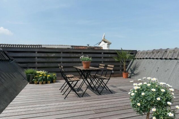 Canal apartment 17th Century inc roof terrace - Photo5