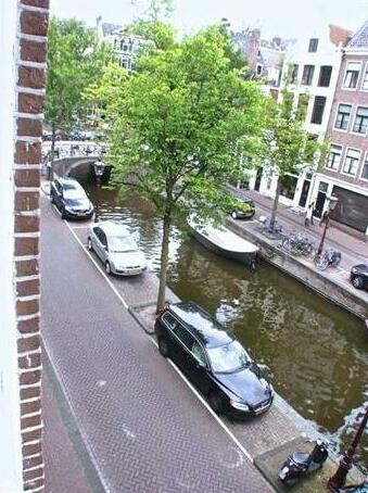 Canal House Apartment Amsterdam