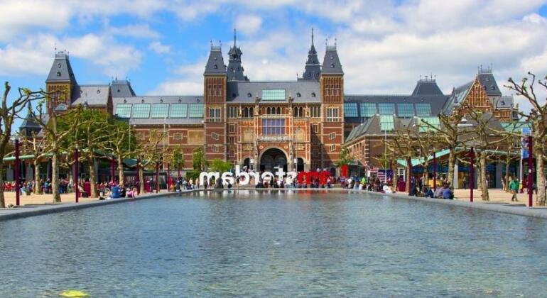 Cosy city loft view RIJKSMUSEUM