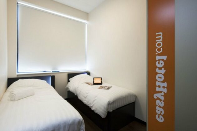 Easyhotel Amsterdam City Centre South - Photo3
