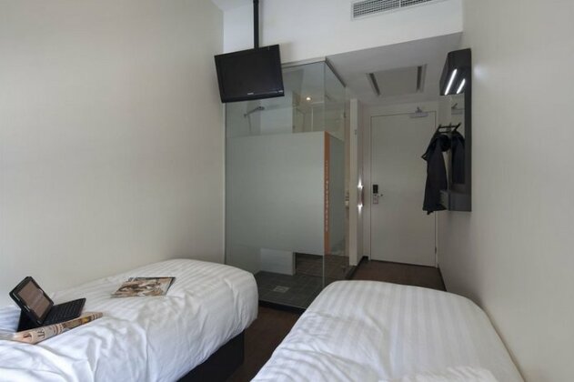 Easyhotel Amsterdam City Centre South - Photo5