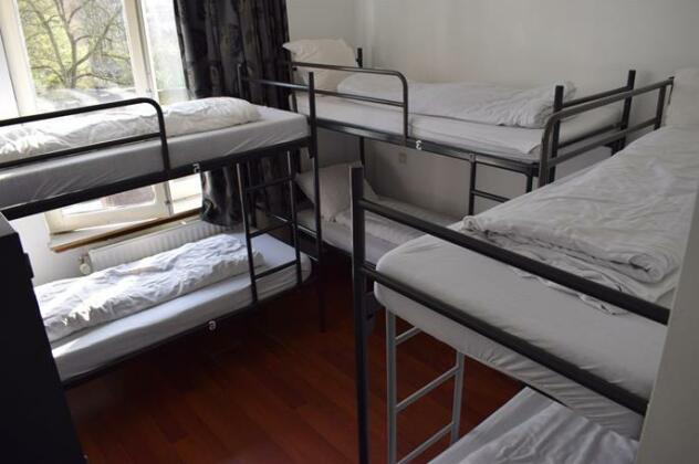 Hostel Sleep Inn - Photo4