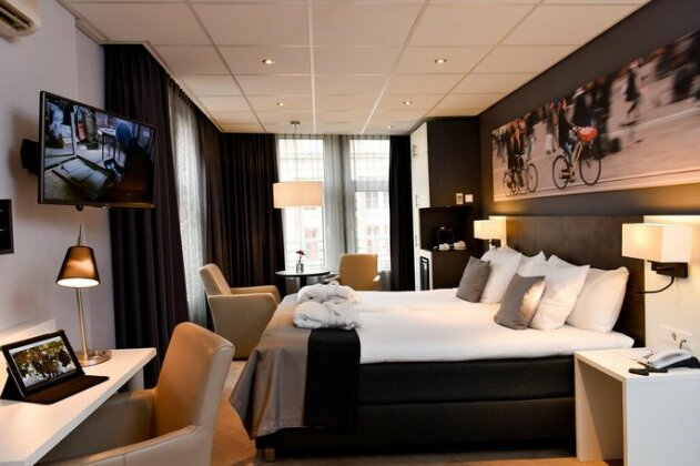 Hotel Amsterdam De Roode Leeuw - Photo5