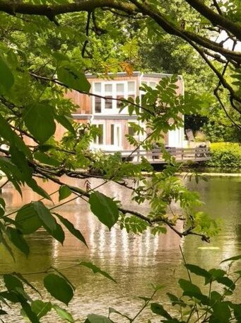 Houseboat Amsterdam Zuid