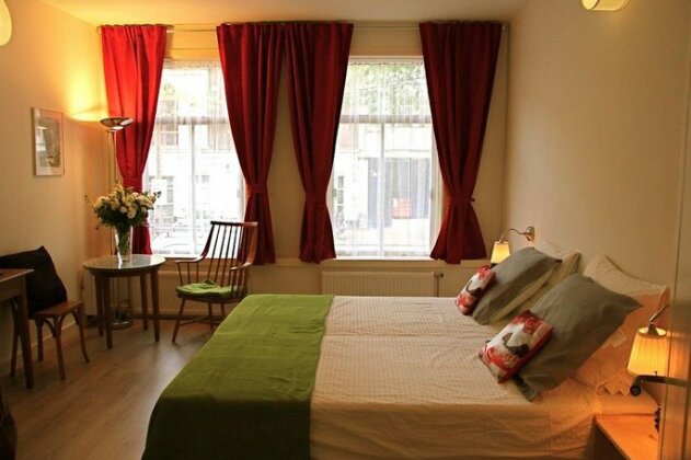 Private Suite's close Haarlemmerplein - Photo2