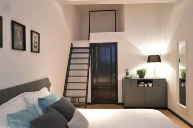 Romantic ground floor suite in Pijp near Sarphatipark - Photo5