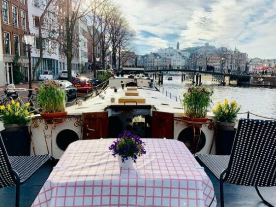Romantic Houseboat - Photo2