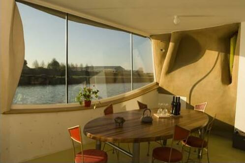 Houseboat Gaudi aan de Rijn - Photo5