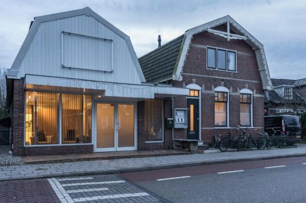 Place 2B in countryside of Amsterdam First Floor