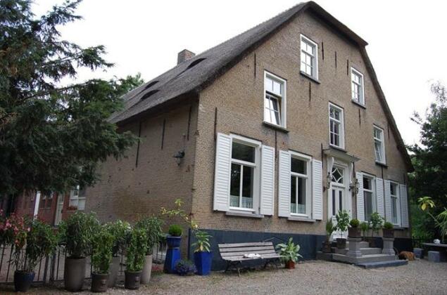 B&B Kasteelhoeve-Dussen