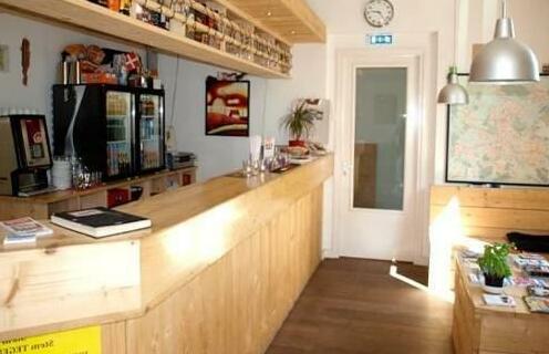 3be Backpackers Bed & Breakfast Eindhoven - Photo2