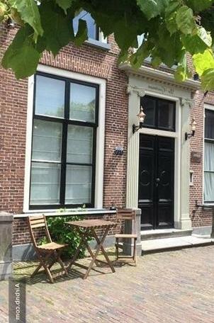 Apartment De Burgemeester Grou