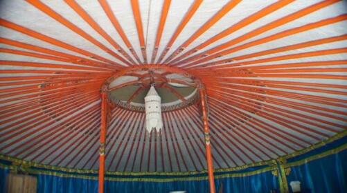 Mobo yurt