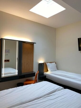 Easyhotel Maastricht City Centre - Photo5