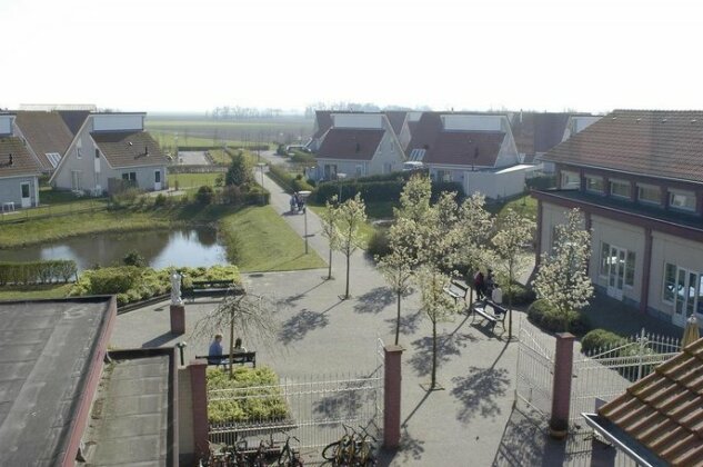 Zeeland Village - Photo4