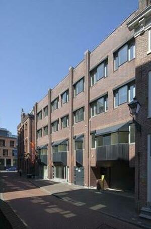 Easyhotel Den Haag