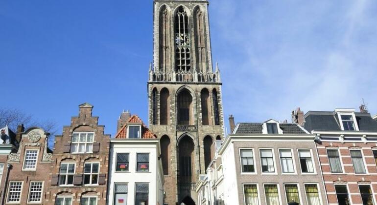 Aan de werf en onder de Dom