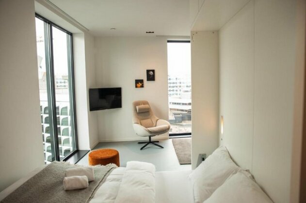 CREATIVE VALLEY NEST - Luxury Rooftop Apartments - Photo3