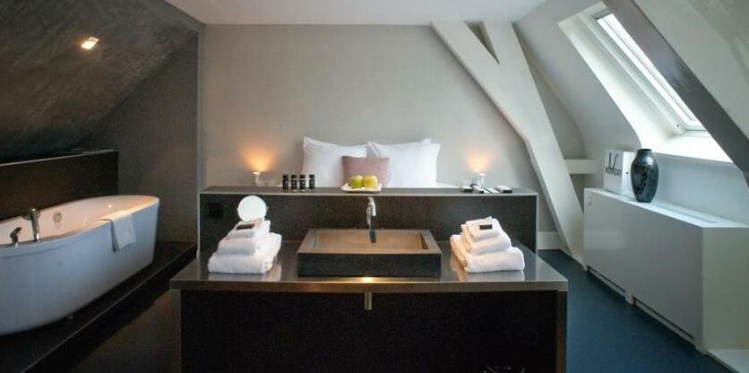 Hotel Simple Utrecht - Photo2