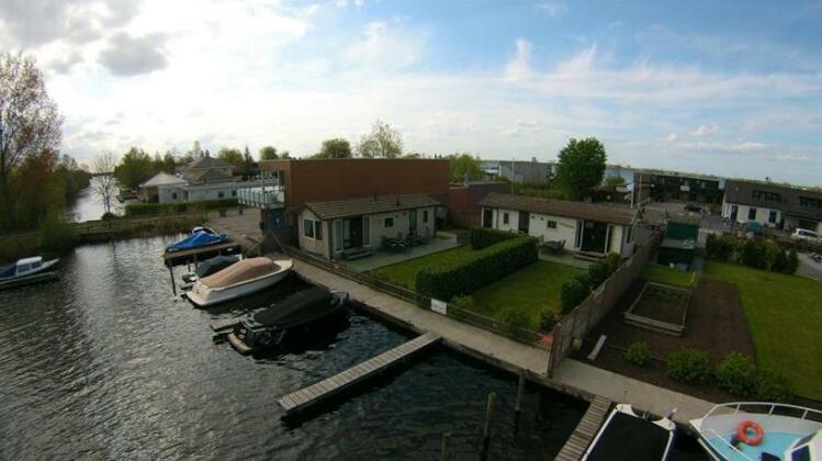 VVP Verhuur Chalet Vinkeveense Plassen