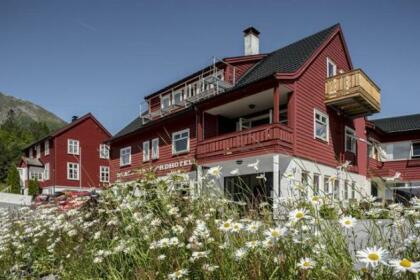 Dragsvik Fjordhotel