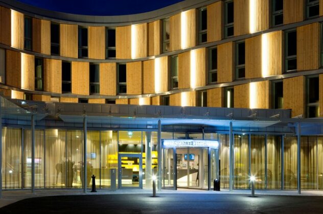 Comfort Hotel Bergen Airport - Photo2