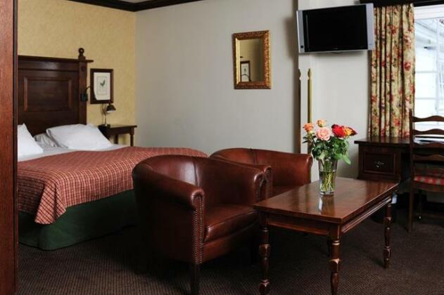 Dr Holms Hotel - Photo3