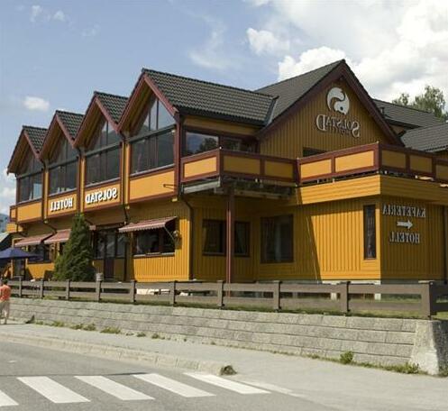 Solstad Hotel & Motel