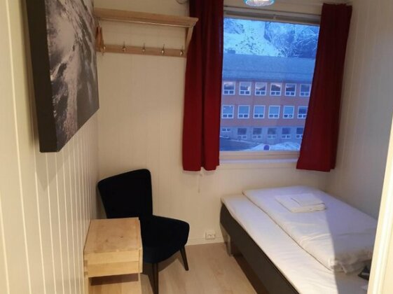 Lofoten Bed & Breakfast Reine - Rooms & Apartments - Photo3