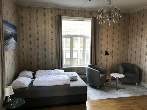 Astrupgarden Room & Apartments - Photo3