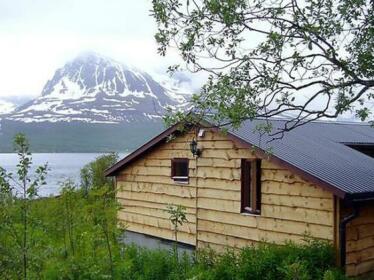 Two-Bedroom Holiday home in Straumsbukta 1