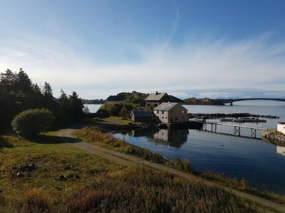 Lofoten Lodge Sea House