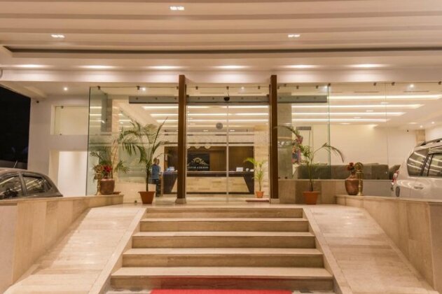 Mourya Hotel - Photo2