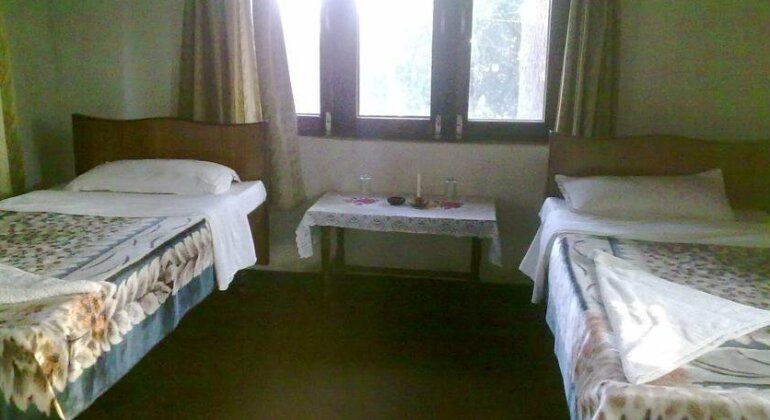 Nepal Wildlife Resort - Photo3