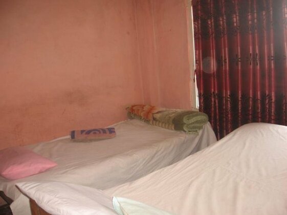 Bandipur Milan Guest House - Photo4
