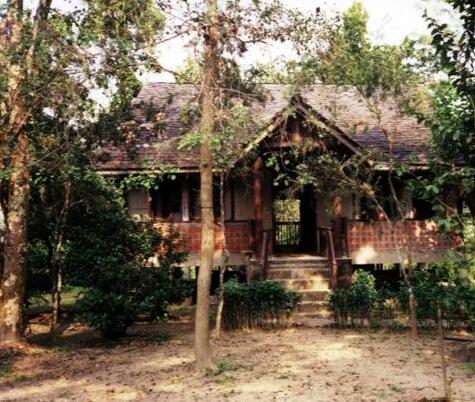 Chitwan Jungle Lodge - Photo2