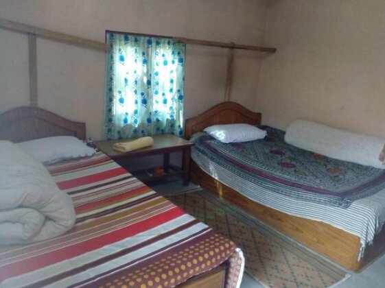 Guest House for you Chitwan - Photo3