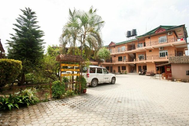 Holy lodge Chitwan - Photo2