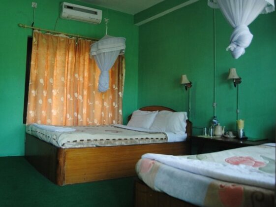 Hotel Chitwan Park Cottage - Photo4