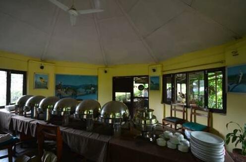 Hotel Rainforest Chitwan - Photo4
