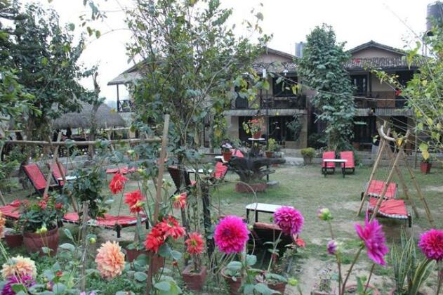 Hotel River Side Chitwan - Photo5