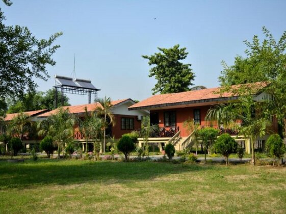 Jungle Resort Chitwan - Photo5