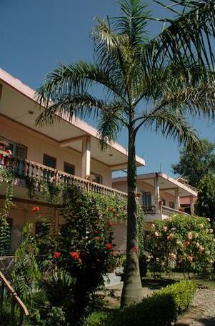 Rhino Lodge & Hotel - Photo5